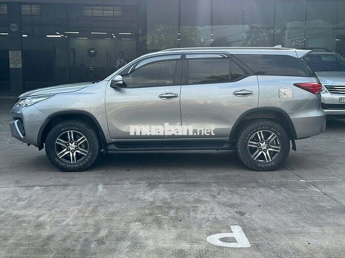 Toyota Fortuner 2018 2.4G 4x2 MT - 94286 km