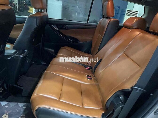 Toyota Innova 2020 2.0E - số sàn 475 bao ra tên