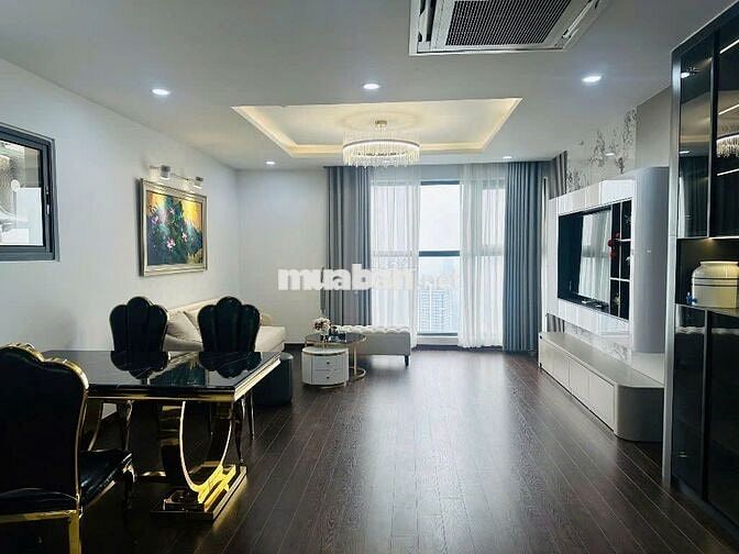 Chủ cần bán gấp căn hộ 116m2-3N tại FLC 265 Cầu giấy. Hướng Đông Nam