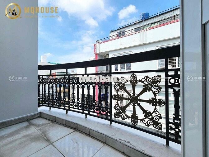 🌸CĂN HỘ VÁCH NGĂN BẾP MỚI 100% ĐẦY ĐỦ NỘI THẤT NGAY LÊ VĂN QUỚI🌸