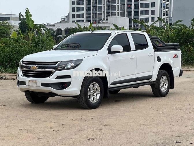 Chevrolet Colorado 2018 LT 2.5 MT 4WD - 800000 km