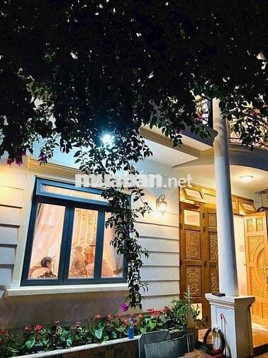 🔥 13,5 tỷ Sở hữu Villa Mini sang trọng, ấm áp Trung tâm phố Đà Lạt 🔥