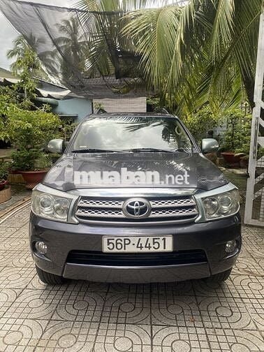 Toyota Fortuner 2010  - 48000 km