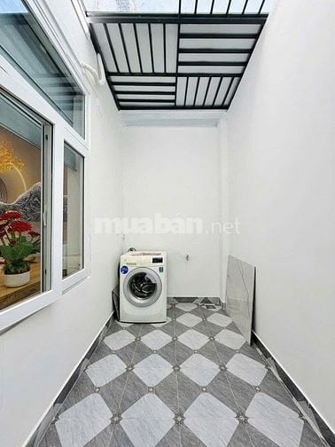 Nhà ngộp bán gấp Chiến Thắng, P.9, Phú Nhuận,(77m2), giá chỉ 2,95