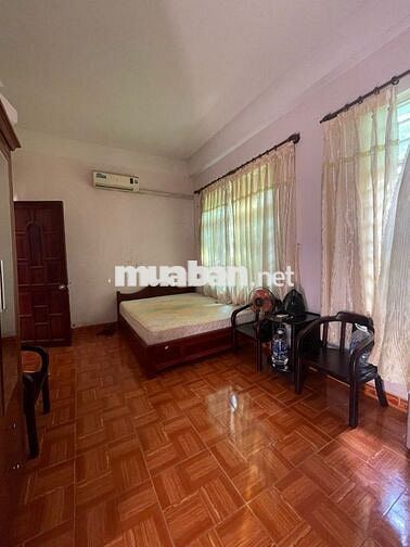 Phòng 20m2 nội thất   - Trung tâm hành chính Dĩ An.