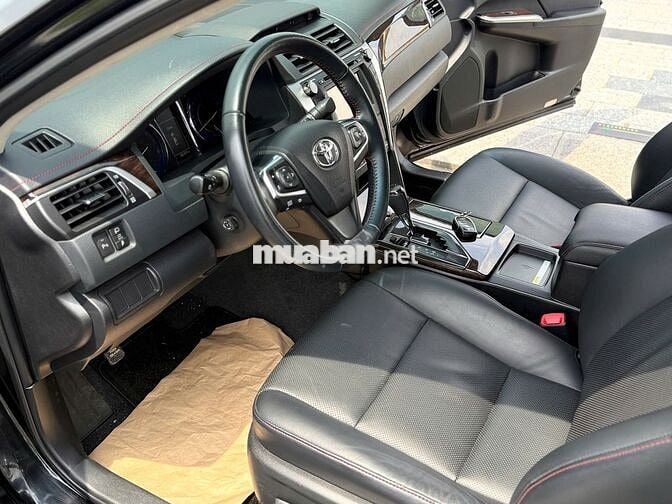 TOYOTA CAMRY 2.5Q