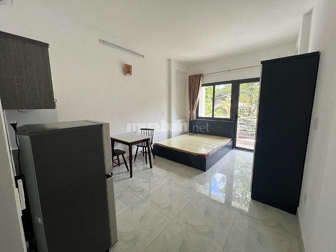 Bán nhà HXH 252 Cao Thắng, phường 12, quận 10