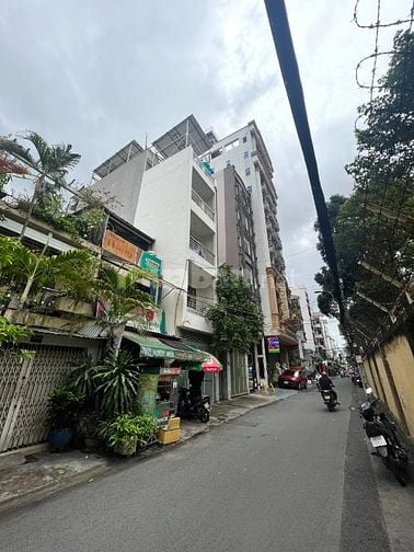 Bán nhà HXH 252 Cao Thắng, phường 12, quận 10