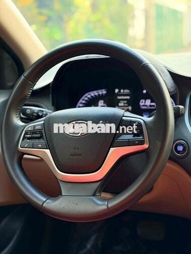 Hyundai Accent 2022 đăng kí 2023