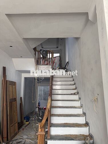 Nhà 46m2 xây mới thiết kế lệch tầng hiện đại tại KDT XA LA Hà ĐÔNG