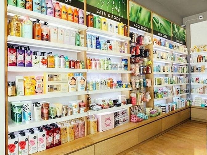 CẦN TUYỂN GẤP 2 NHÂN VIÊN BÁN HÀNG TẠI QUẦY. 