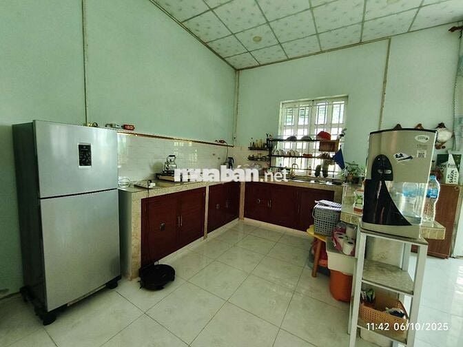 Cho thuê nhà nguyên căn, 1 phòng ngủ, đầy đủ nội thất