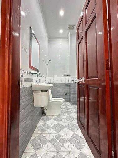 🌻CHO THUÊ NHÀ TRỆT LẦU CÓ SẴN NỘI THẤT HẺM 534 ĐƯỜNG 30/4