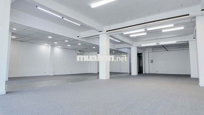 Văn phòng cho thuê đường Nguyễn Văn Trỗi diện tích 200m2