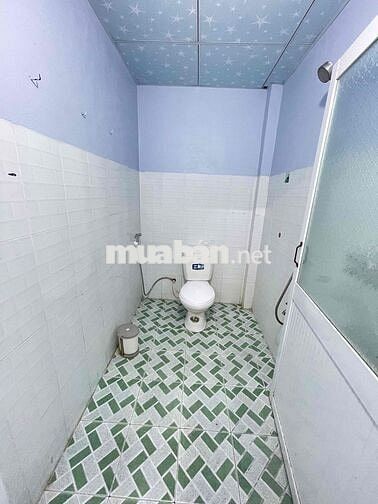 Nhà 6x17m 2 phòng hẻm Nguyễn Đệ - đậu được ô tô