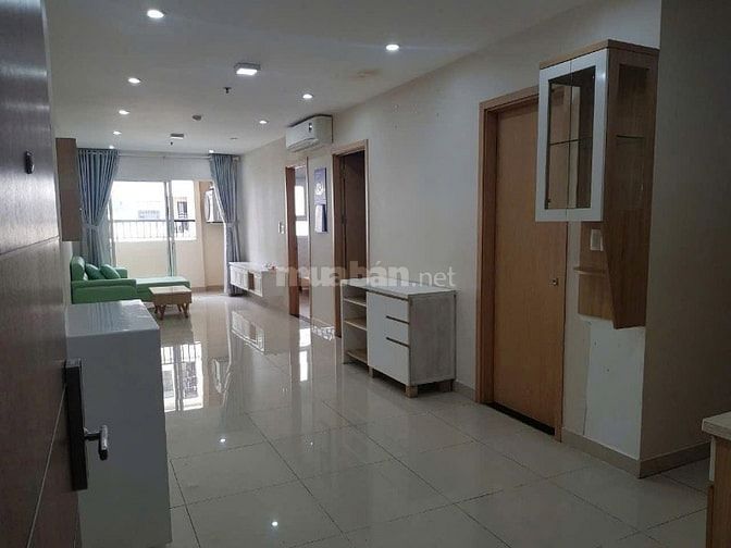 CC 10A Trần Nhật Duật, Q1: 3p ngủ, full nội thất, 13tr/tháng, ban công