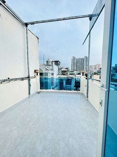BÁN NHÀ HẺM 345 TRẦN HƯNG ĐẠO ĐỐI DIỆN CÔNG AN THÀNH PHỐ 