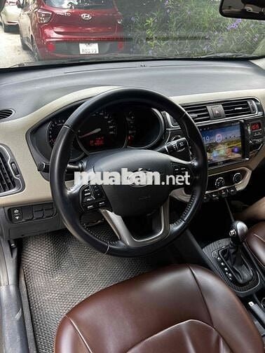 Kia Rio 2015 1.4 AT Sedan - 110000 km