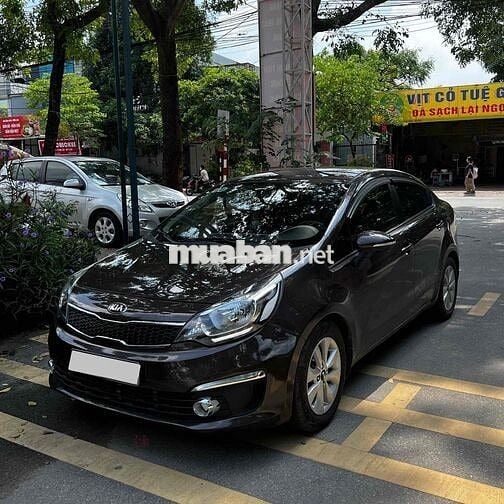 Kia Rio 2015 1.4 AT Sedan - 110000 km