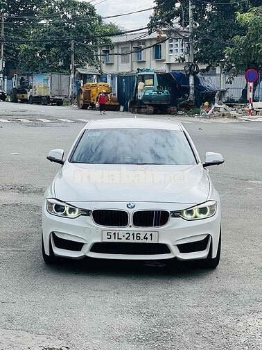 BMW 3 Series 2013 320i - 120000 km