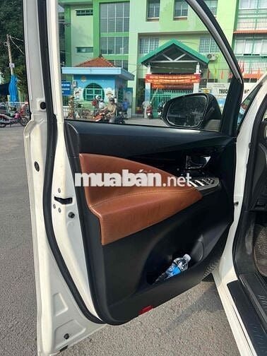 Toyota Innova 2019 2.0G - 120000 km