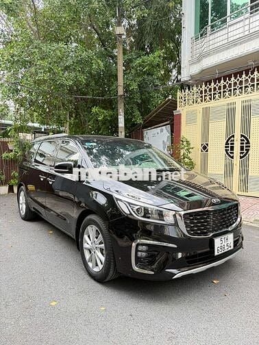 Kia Sedona 2020 2.2 DAT Deluxe - 65000 km