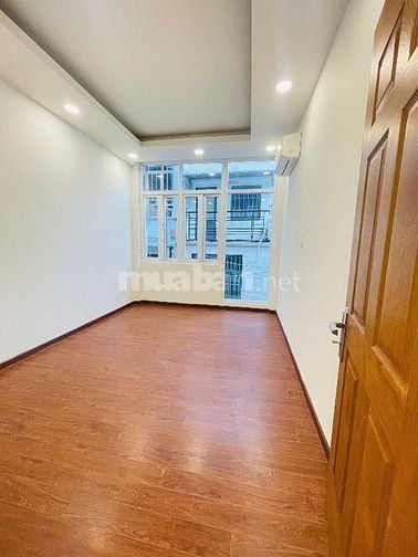 BÁN NHÀ HẺM 345 TRẦN HƯNG ĐẠO ĐỐI DIỆN CÔNG AN THÀNH PHỐ 