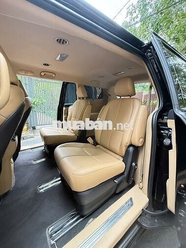 Kia Sedona 2020 2.2 DAT Deluxe - 65000 km