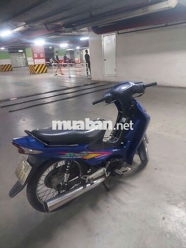Bán xe Suzuki smash mầu xanh chính chủ còn tốt