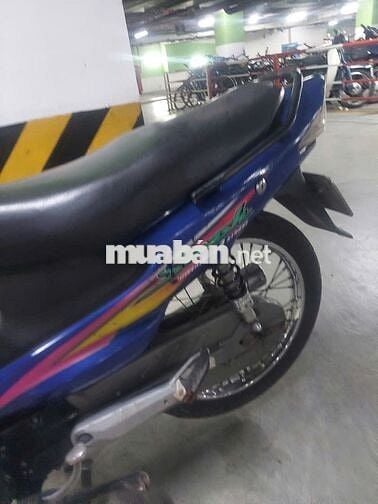 Bán xe Suzuki smash mầu xanh chính chủ còn tốt