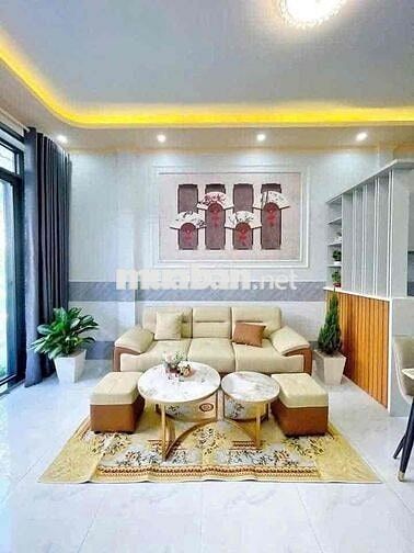 cần bán nhà mặt tiền hẻm thông  ,diện tích 4x15 ,đường đinh đức thiện