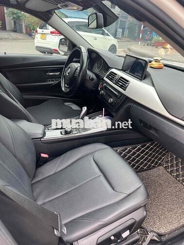 BMW 3 Series 2013 320i - 120000 km
