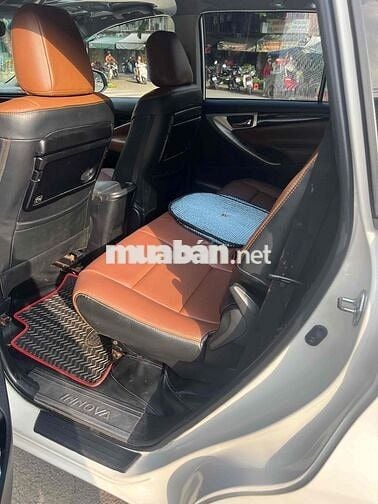 Toyota Innova 2019 2.0G - 120000 km