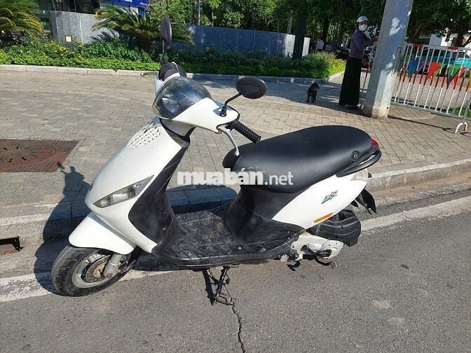 Bán xe Zip Việt Nam mầu trắng chính chủ