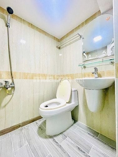 BÁN NHÀ HẺM 345 TRẦN HƯNG ĐẠO ĐỐI DIỆN CÔNG AN THÀNH PHỐ 