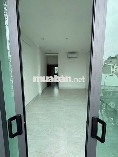Mặt Tiền Trung Tâm Quận 1 - 4,5x20 - 4 Tầng - 55 Triệu