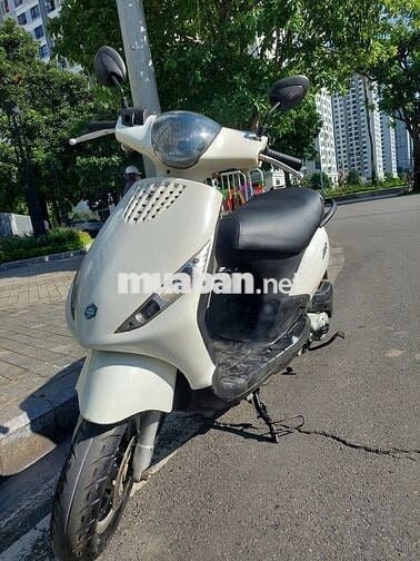 Bán xe Zip Việt Nam mầu trắng chính chủ