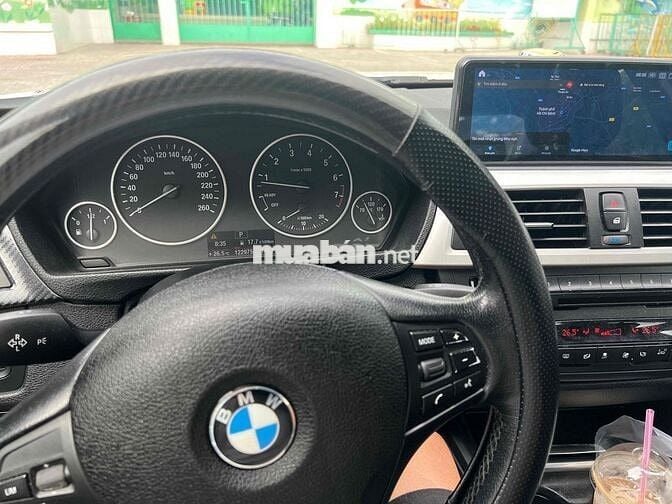 BMW 3 Series 2013 320i - 120000 km