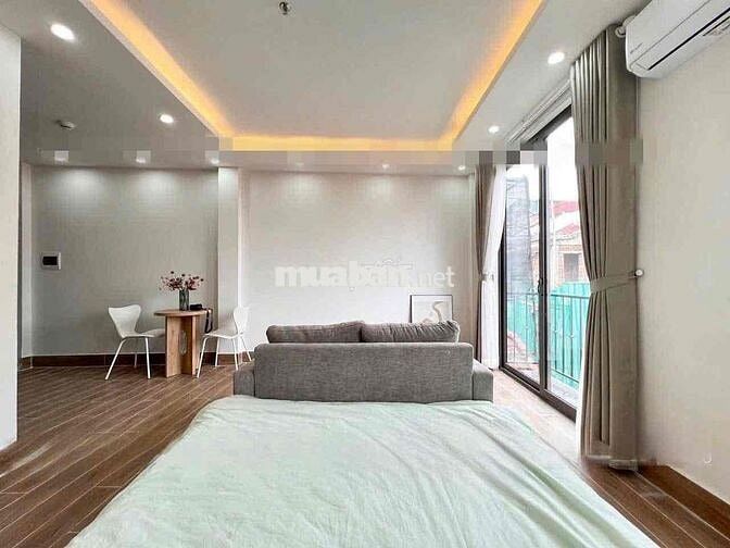 STUDIO BAN CÔNG FULL NỘI THẤT GẦN CV HOÀNG VĂN THỤ, SÂN BAY TÂN BÌNH