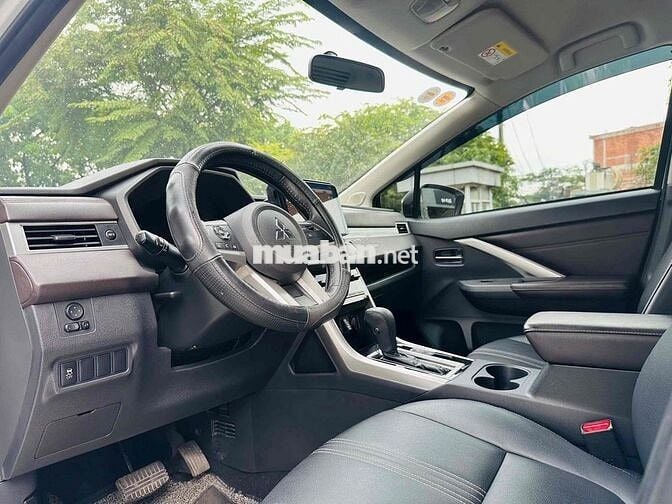 Mitsubishi Xpander 2022 AT Premium - 24000 km