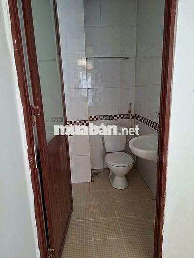 Nhà Cho Thuê đường Nguyễn Văn Cừ, Q.1 (CHÍNH CHỦ)