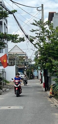 CẶP SONG SINH THUÝ KIỀU & THUÝ VÂN – 2 CĂN NHÀ MẶT TIỀN CỰC ĐẸP,