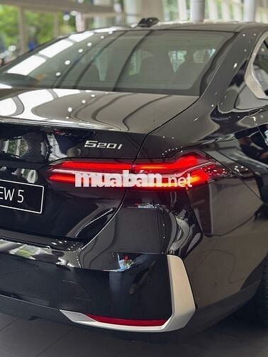 BMW 520i Premium All New 2025 Đen Giao Ngay!