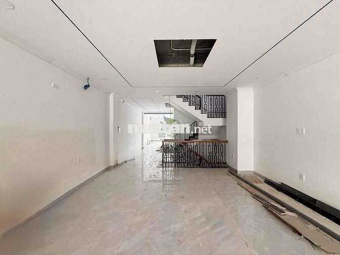 CHO THUÊ NHÀ KINH DOANH MỚI XÂY 4 TẦNG CÓ THANG MÁY ĐƯỜNG THÍCH QUẢNG