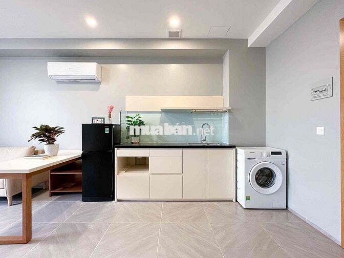 CĂN HỘ CAO CẤP 1 PHÒNG NGỦ FULL NỘI THẤT NGAY CÔNG VIÊN HOÀNG VĂN THỤ