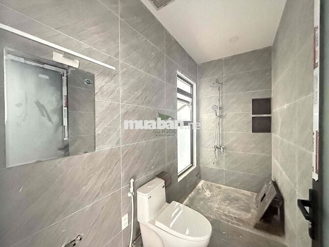 CHO THUÊ NHÀ KINH DOANH MỚI XÂY 4 TẦNG CÓ THANG MÁY ĐƯỜNG THÍCH QUẢNG