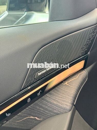 BMW 520i Premium All New 2025 Đen Giao Ngay!