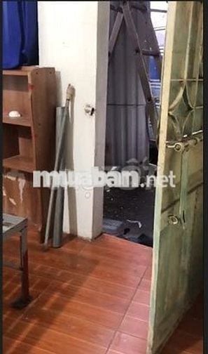 Cho thuê gian nhà cấp 4 52 m2, Giá 4,5 triệu/ tháng