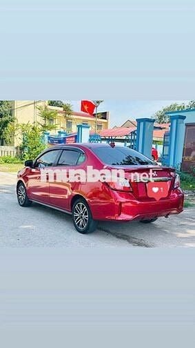 Mitsubishi Attrage 2023 1.2 CVT - 32 km