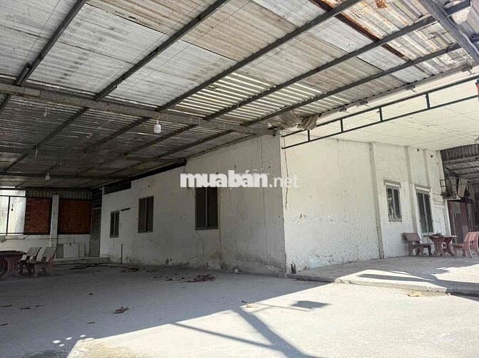 Xưởng Hóc Môn 2000m - cont 40f